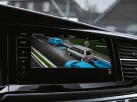 Volkswagen Caravelle thumbnail 103