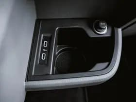 Volkswagen Caravelle thumbnail 108