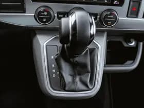 Volkswagen Caravelle thumbnail 109