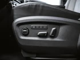 Volkswagen Caravelle thumbnail 114