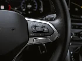 Volkswagen Caravelle thumbnail 14