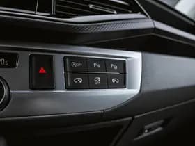 Volkswagen Caravelle thumbnail 23