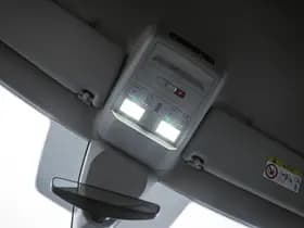 Volkswagen Caravelle thumbnail 32