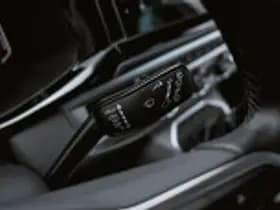 Volkswagen Caravelle thumbnail 65