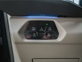 Volkswagen Multivan thumbnail 110