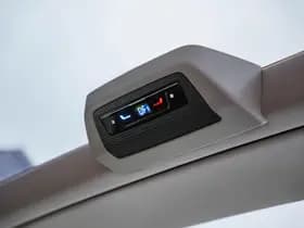 Volkswagen Multivan thumbnail 13