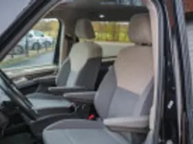 Volkswagen Multivan thumbnail 41