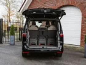 Volkswagen Multivan thumbnail 44