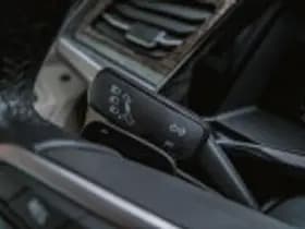 Volkswagen Multivan thumbnail 66