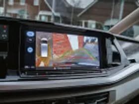 Volkswagen Multivan thumbnail 70