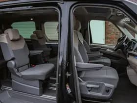 Volkswagen Multivan thumbnail 86