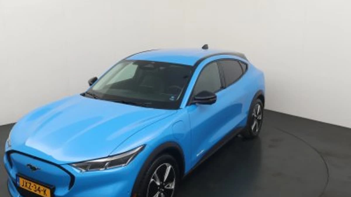 Ford Mustang Mach-E RWD 75 kWh 268 pk — foto 1