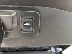 Renault Austral 1.2 E-Tech full hybrid 200 Iconic Esprit Alpine thumbnail 29