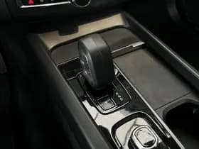 Volvo XC60 2.0 T6 Plug-in hybrid 350 pk AWD Core Bright thumbnail 17