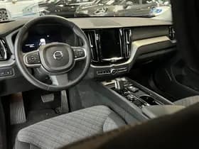 Volvo XC60 2.0 T6 Plug-in hybrid 350 pk AWD Core Bright thumbnail 6