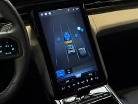 Ford Explorer Extended Range RWD 286 pk 77 kWh thumbnail 18