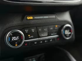 Ford Focus Wagon Hybrid 125pk ST Line thumbnail 16