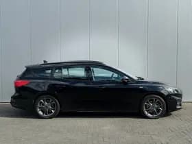 Ford Focus Wagon Hybrid 125pk ST Line thumbnail 8