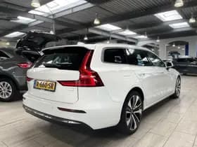 Volvo V60 2.0 T6 Plug-in hybrid AWD 350 pk Essential Bright thumbnail 4
