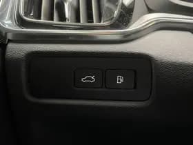 Volvo V60 2.0 T6 Plug-in hybrid AWD 350 pk Essential Bright thumbnail 9