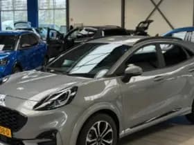 Ford Puma EcoBoost 125pk Hybrid Titanium X thumbnail 3