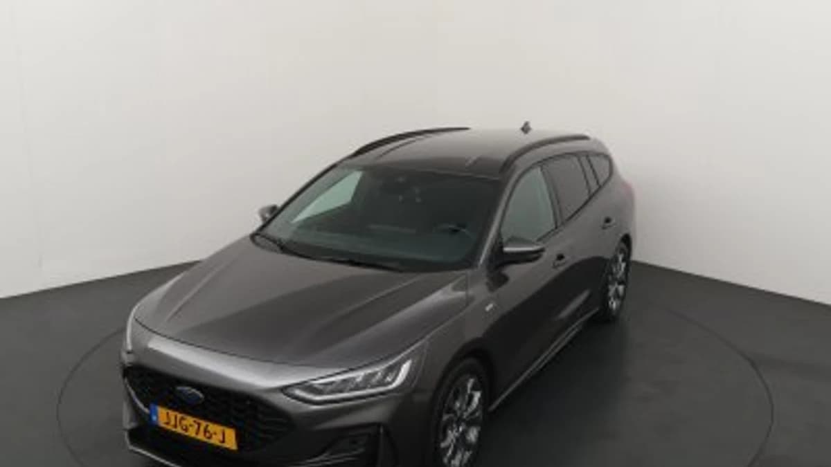Ford Focus Wagon 125pk St-line X Automaat — foto 1