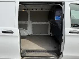 Mercedes-Benz Benz vito 114 19 cdi Vito 114 1.9 CDI thumbnail 9