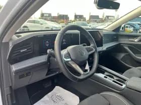 Volkswagen Passat Variant 1.5 eHybrid Business thumbnail 14