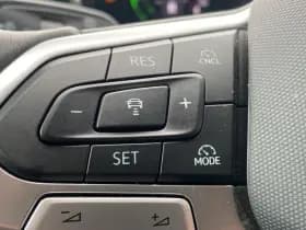 Volkswagen Passat Variant 1.5 eHybrid Business thumbnail 18