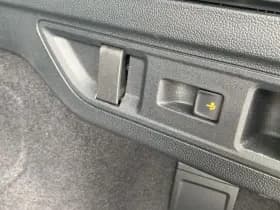 Volkswagen Passat Variant 1.5 eHybrid Business thumbnail 27