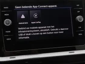 Volkswagen T-Cross Life Edition 1.0 TSI 116 pk thumbnail 25