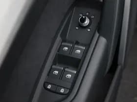 Audi Q5 55 TFSi e 367 Pk Automaat S-Line thumbnail 21