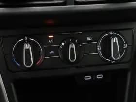 Volkswagen Polo 1.0 TSi Life thumbnail 26