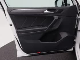 Volkswagen Tiguan 1.5 TSi 150 Pk Automaat R-Line thumbnail 18