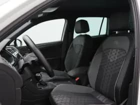Volkswagen Tiguan 1.5 TSi 150 Pk Automaat R-Line thumbnail 20
