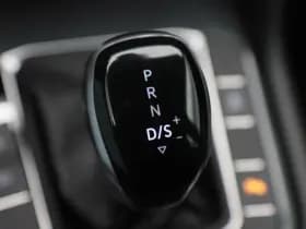 Volkswagen Tiguan 1.5 TSi 150 Pk Automaat R-Line thumbnail 31