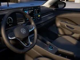 Volkswagen T-Roc Life First Edition 1.5 eTSI 150 PK thumbnail 4