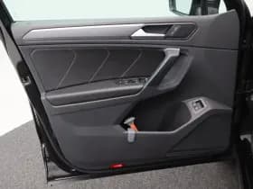 Volkswagen Tiguan 1.4 TSi 245 Pk Automaat eHybrid R-Line Business+ thumbnail 21