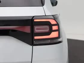 Volkswagen T-Cross 1.0 TSi 115 Pk Style R-Line thumbnail 17