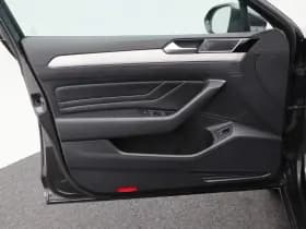 Volkswagen Passat Variant 1.5 TSi 150 Pk Automaat Business thumbnail 17