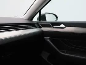Volkswagen Passat Variant 1.5 TSi 150 Pk Automaat Business thumbnail 31