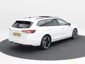 Skoda Superb 1.5 TSi 204 Pk PHEV Sportline Business thumbnail 3