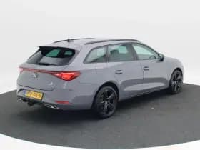 SEAT Leon Sportstourer 1.5 TSi 204 Pk e-Hybrid FR Business thumbnail 2