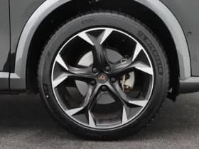 CUPRA Formentor 1.4 e-Hybrid 204 Pk Essential thumbnail 14