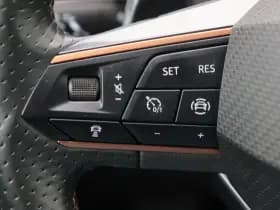 CUPRA Formentor 1.4 e-Hybrid 204 Pk Essential thumbnail 23