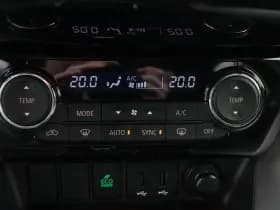 Mitsubishi Eclipse Cross 1.5 DI-T Intense 163 Pk Automaat thumbnail 9