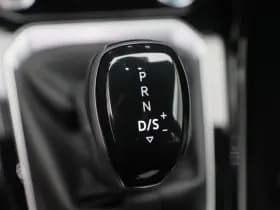 Volkswagen T-Roc 1.5 TSi R-Line Business+ 150 Pk Automaat thumbnail 12