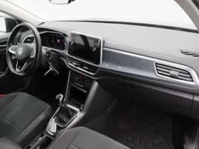 Volkswagen T-Roc 1.0 TSi 110 Pk Style thumbnail 18