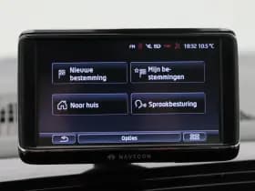 Volkswagen Up! 1.0 high up! BlueMotion thumbnail 10