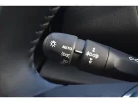 Citroën Ë-C4 Feel Pack 50 kWh Navi thumbnail 13